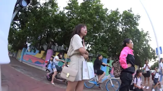 @20205928953 用户上传：人美身材好的小姐姐连裙底都是如此美不胜收