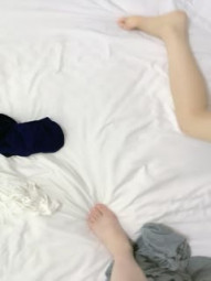 最强美腿蜜臀尤物 ,无套内射，妹子长相可能不是最漂亮的，但那双笔直又长的美腿绝对数一数二