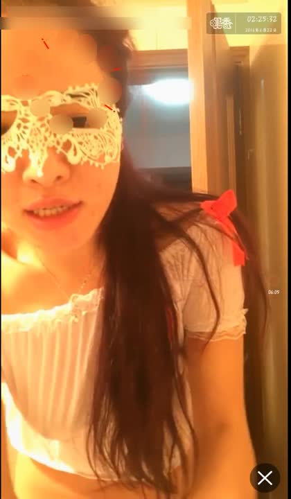 宅男撸管福利AU直播大秀仔细看妹子长得像美女X琪